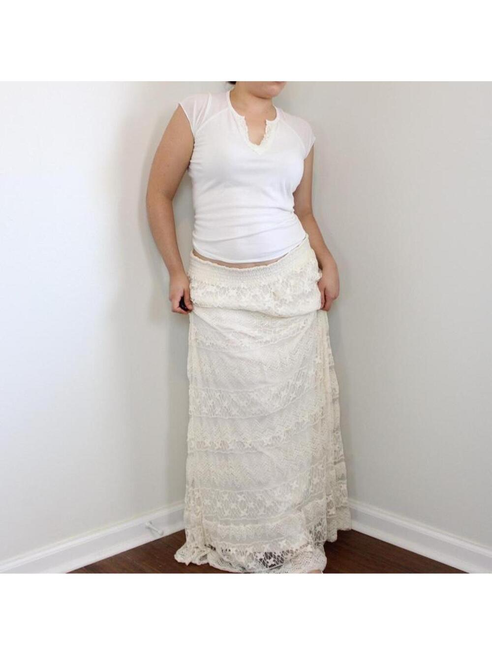 Vintage Cream lace maxi skirt with elastic waistband Size XL